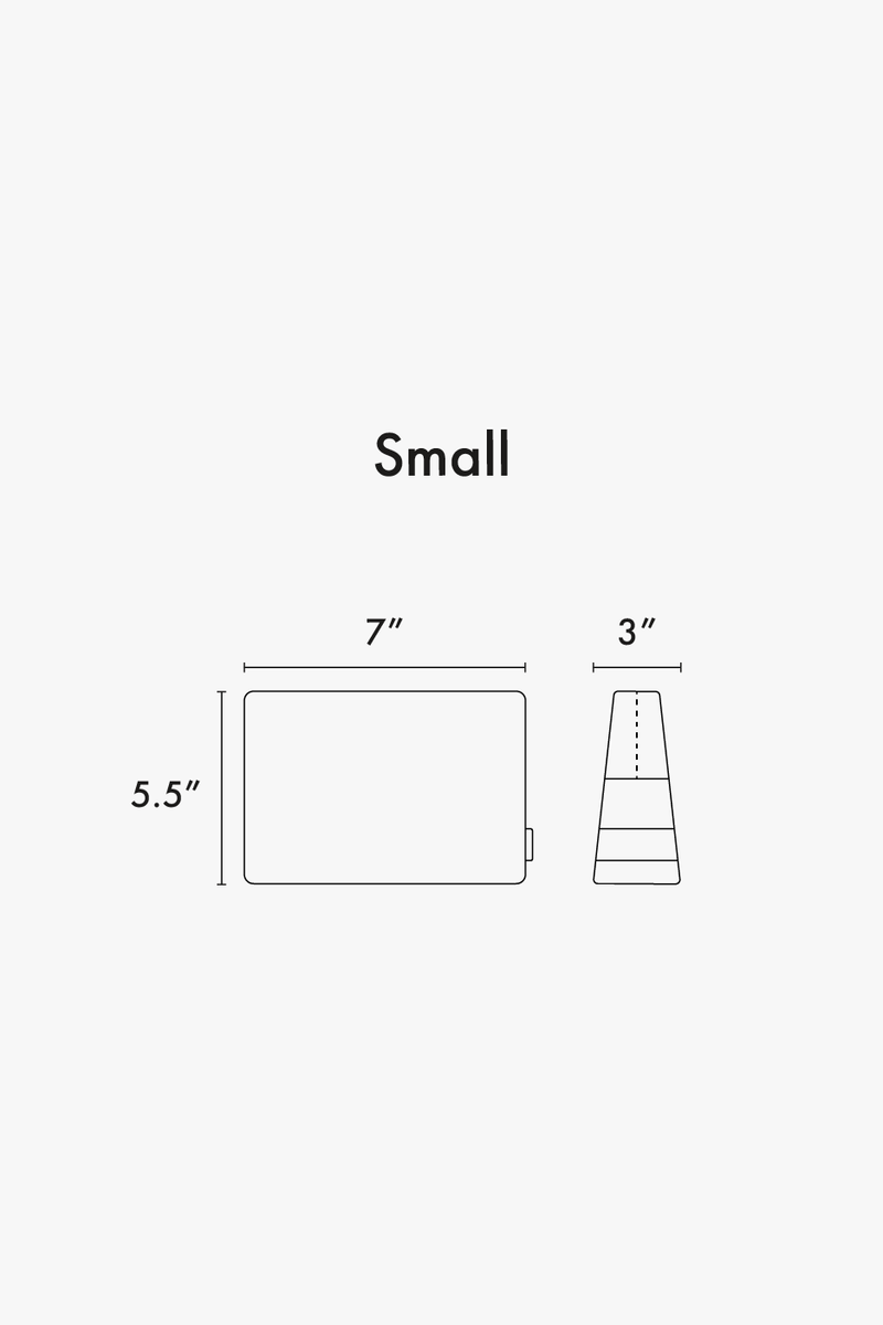 CALPAK Water Resistant Pouch Small line diagram drawing showing measurement of 5.5"x7"x3"