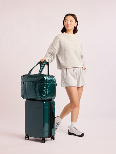 CALPAK  Luka Duffel in dark green shiny Glazed Kale ; DSM1901-GLAZED-KALE view 2