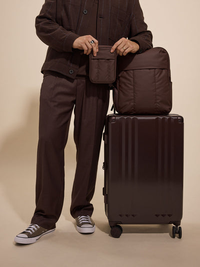 CALPAK Ambeur Medium in brown Walnut with metallic look; LAM1024-WALNUT view 2
